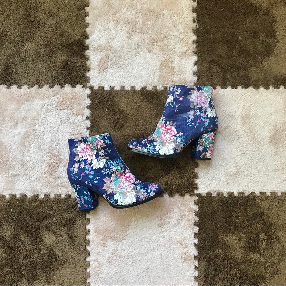 Anthropologie Billy Ella Matralia boots